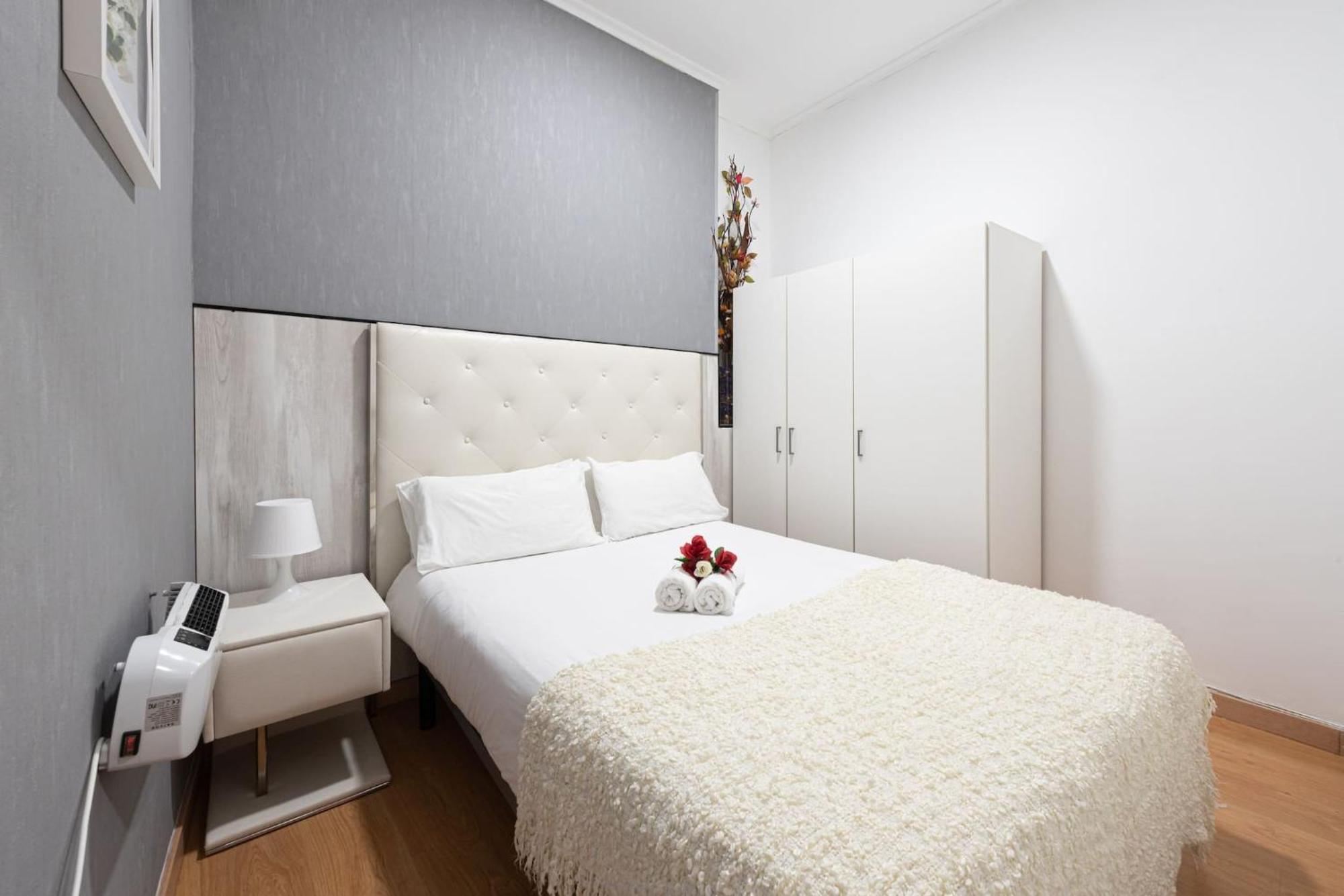 Apartamentos Day Madrid Luna Centro Gran Via Sol Malasana Zewnętrze zdjęcie