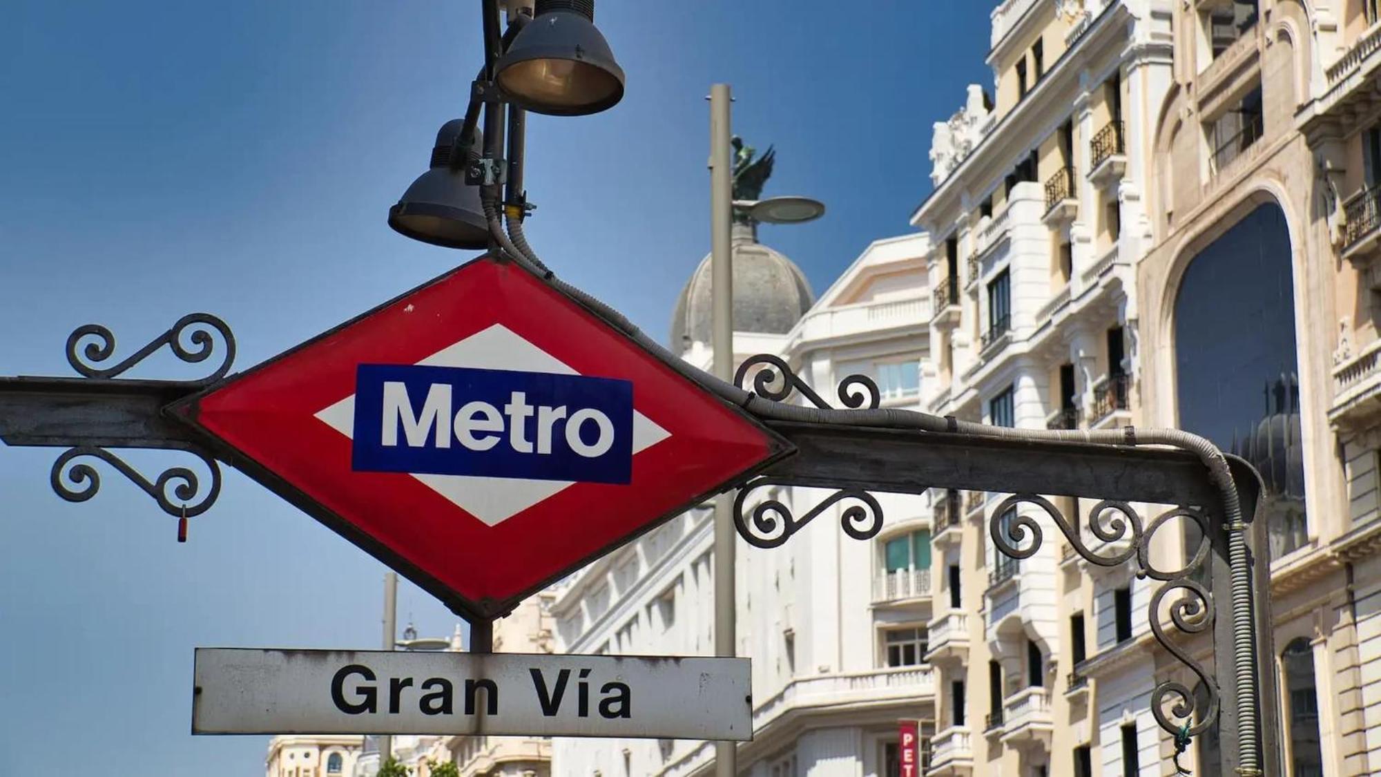 Apartamentos Day Madrid Luna Centro Gran Via Sol Malasana Zewnętrze zdjęcie